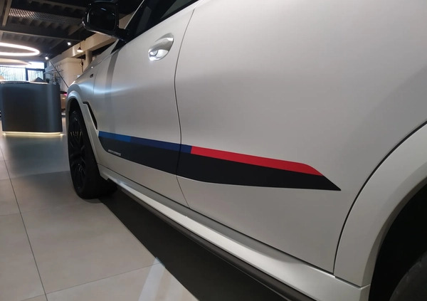 BMW X6 cena 515000 przebieg: 15000, rok produkcji 2023 z Bobolice małe 154